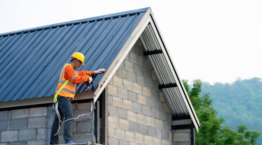 Expert top industrial roofings services in Olla, LA
